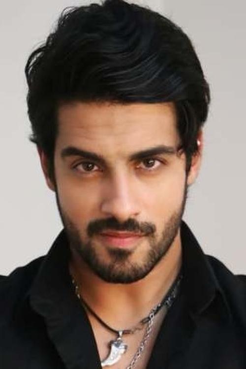 Abrar Qazi as Raghu Jadhav
