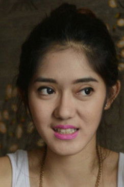 Keira Shabira as Anissa