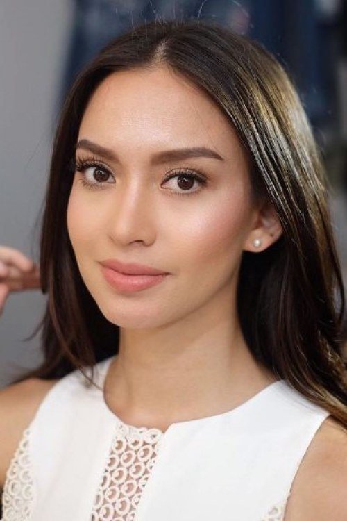 Karina Nadila as Irene