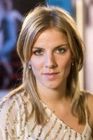 Marlous Dirks as Alyda