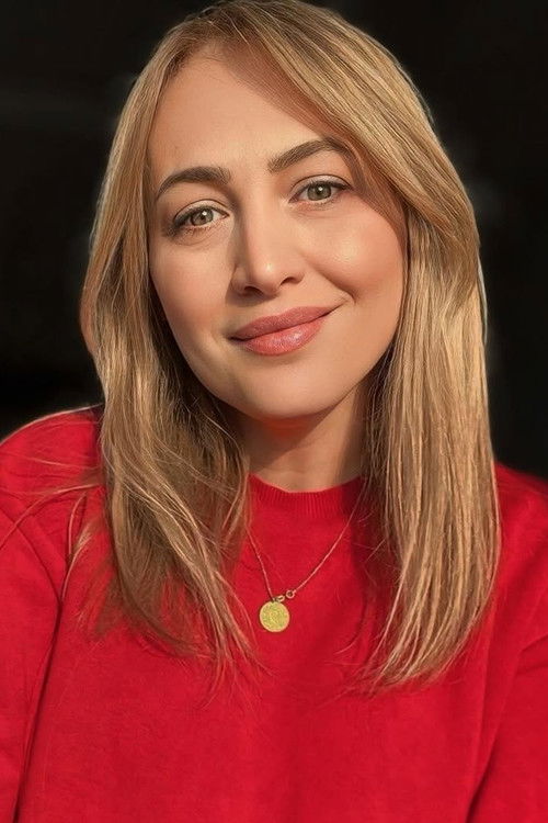 Arzu Aghayeva as Reyhan