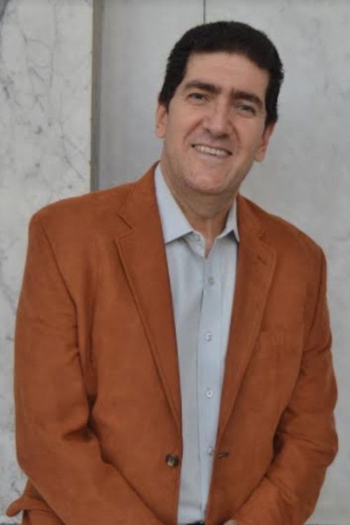 Rosendo Flores as Crespel, Maitre Luther