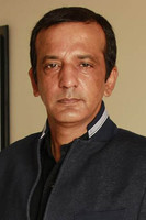 Harish Khanna as Nitin