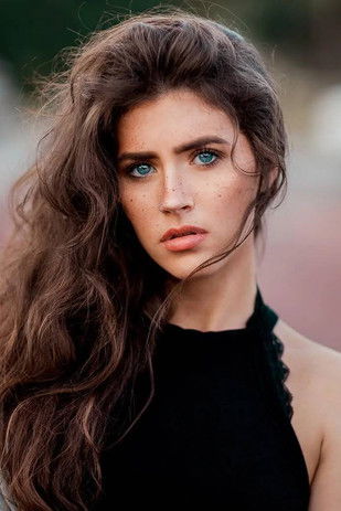 Keep Chambers as Shauna