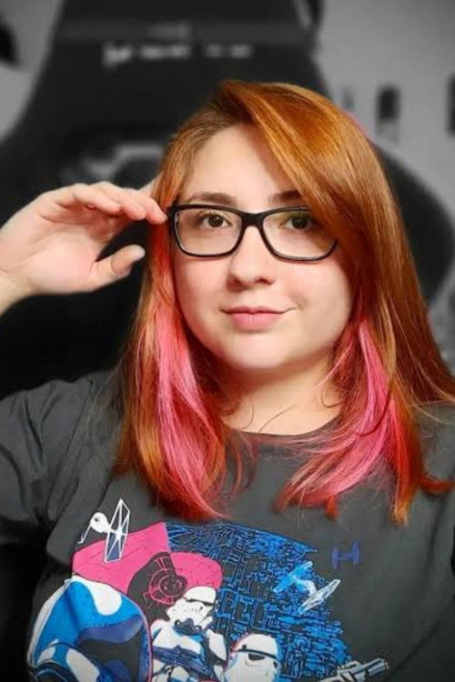 Moriá Velis as Diretora