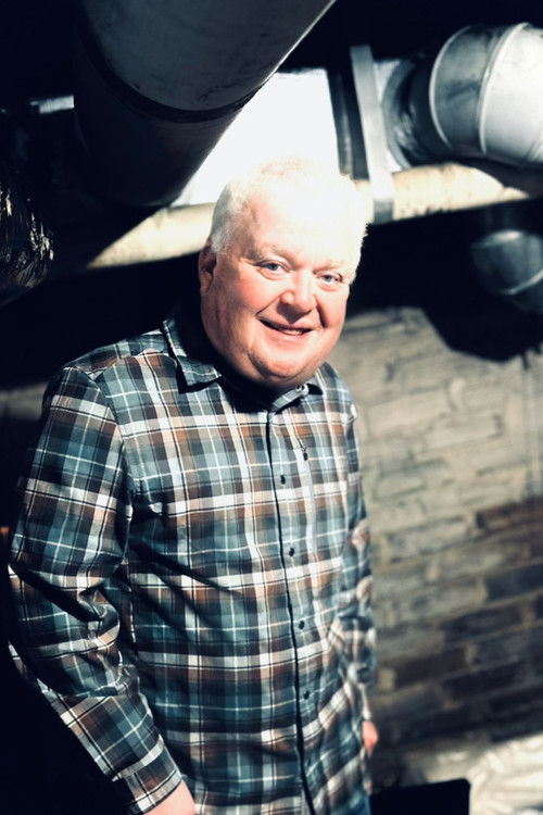 Wes Donnelly as Janitor Pat