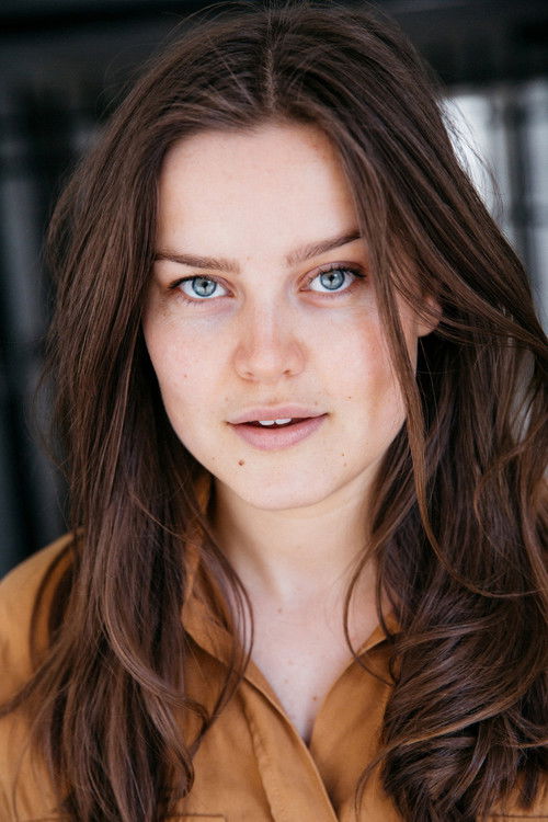 Eline Grødal as Veronica