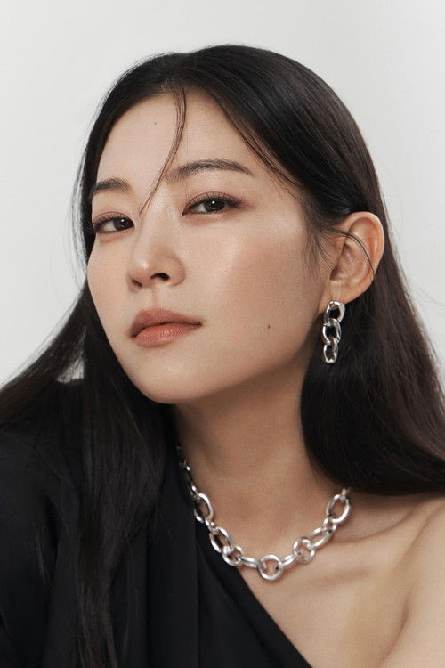 Arden Cho as Rumi (voice)