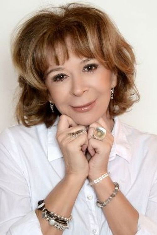 Andrea Sztárek as Harlikov lánya