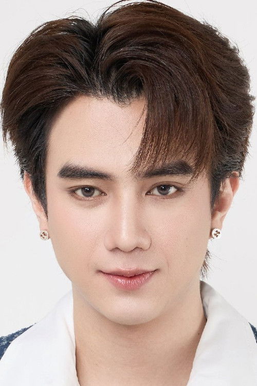 Kashane Pichetsopon as Jin