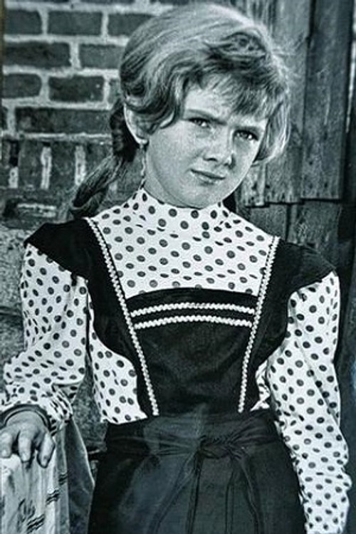 Karin Heidemann as Ulrike Breithaupt
