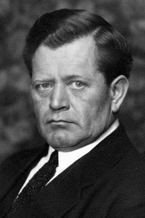 Albert Steinrück as Handwerker