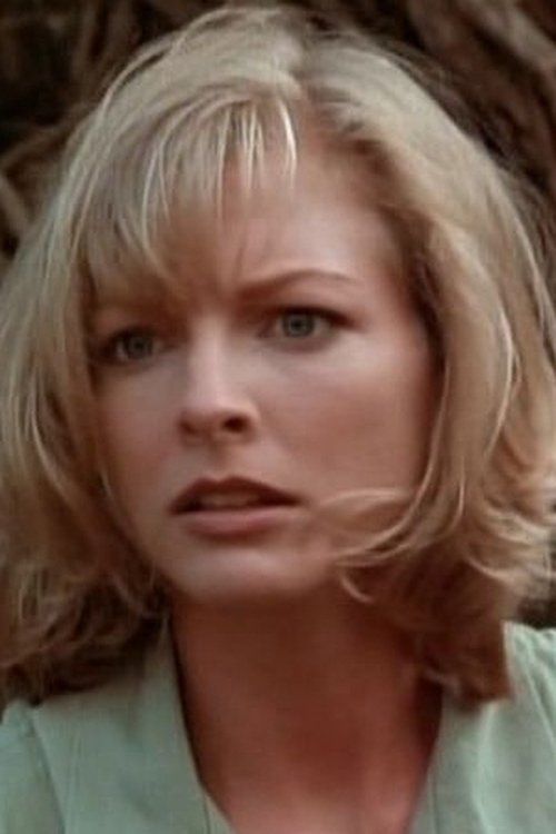 Robin McKee as Claire Sommers