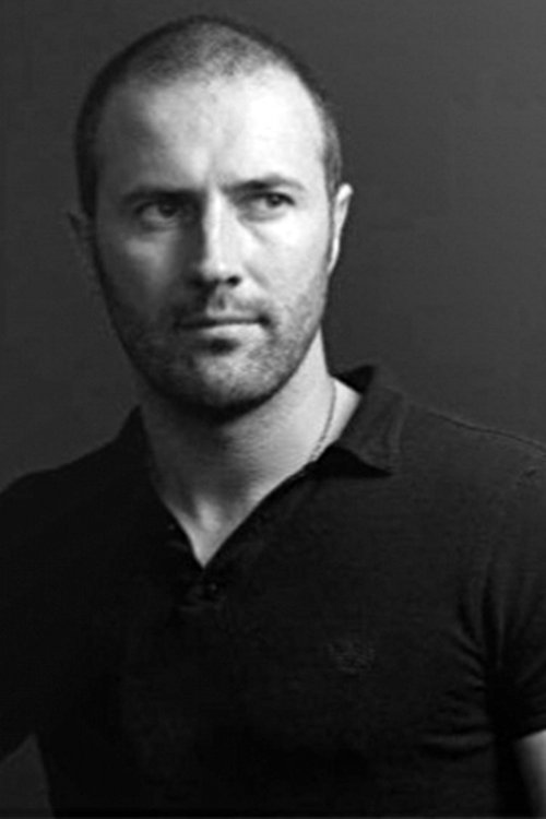 Kalin Kerin as Scabs