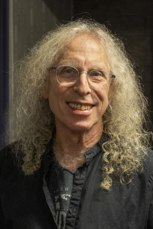 Waddy Wachtel as 