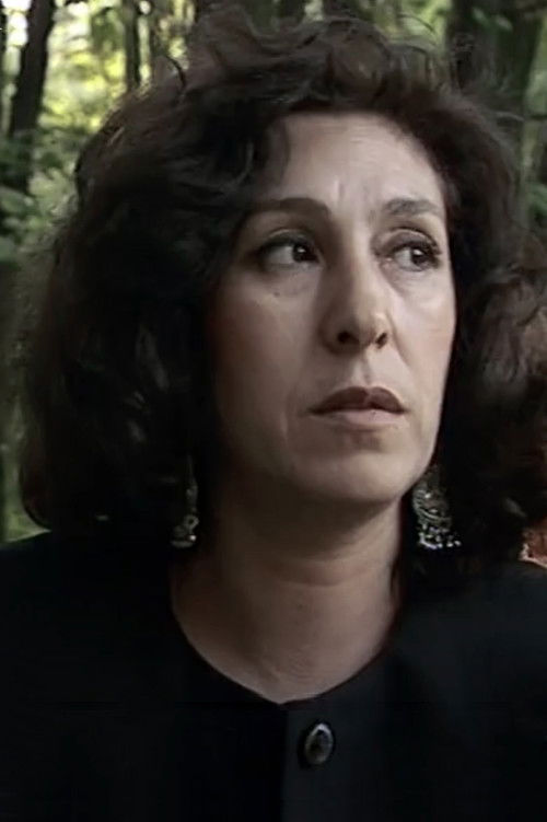 Hafsa Zinaï Koudil as Madame Bellil