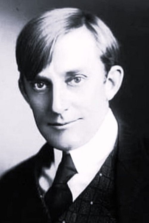 Raymond Hitchcock as Ernest Rice