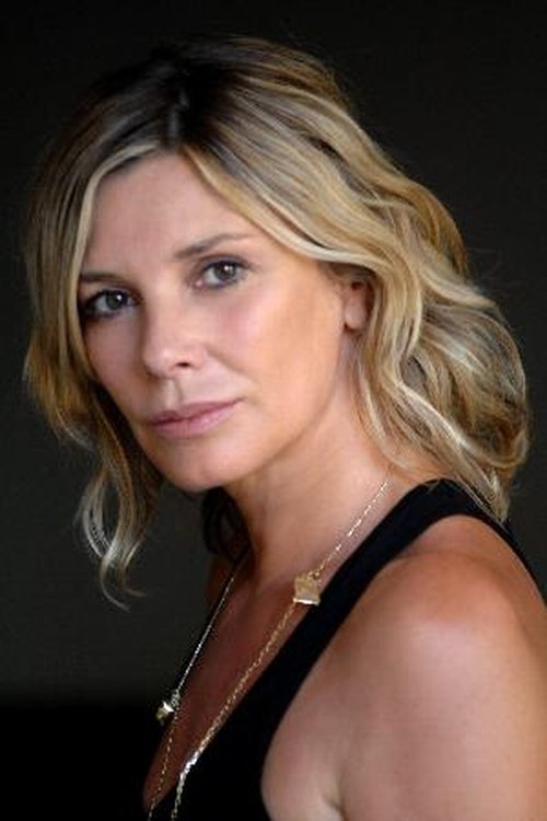 Lubka Lenzi as Nightmare Victim