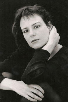 Anne Teyssèdre as Bernadette