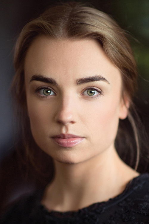 Hayley Sullivan as Tori