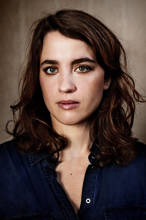 Adèle Haenel as Héloïse