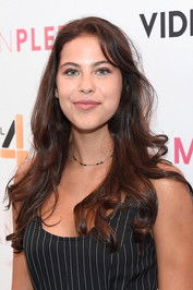 Iris van der Made as Lina de Graaf