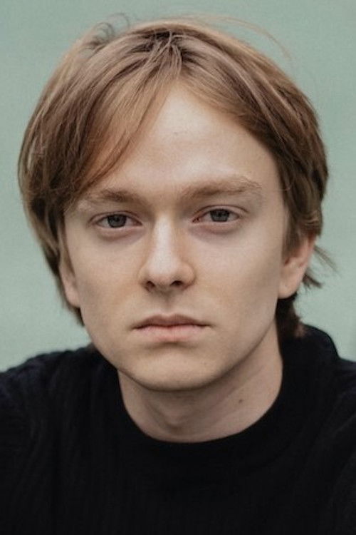 Laurids Schürmann as Franz