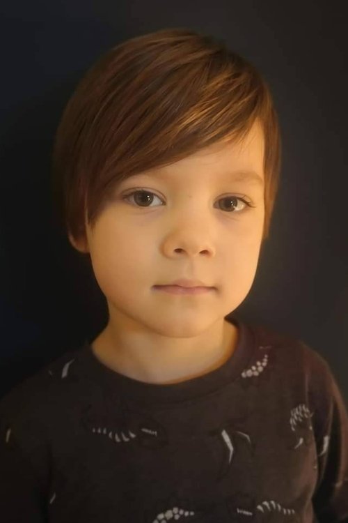 Dexter Heads as Sammy