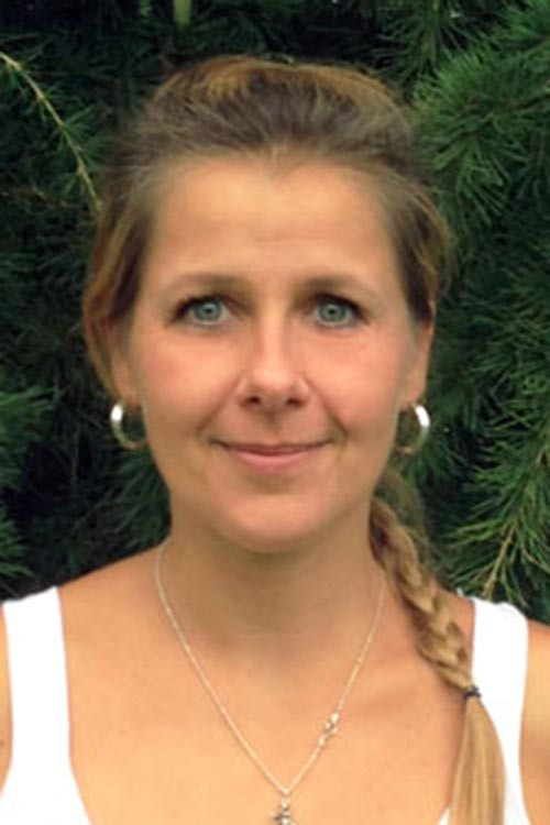 Zuzana Čapková as Maid