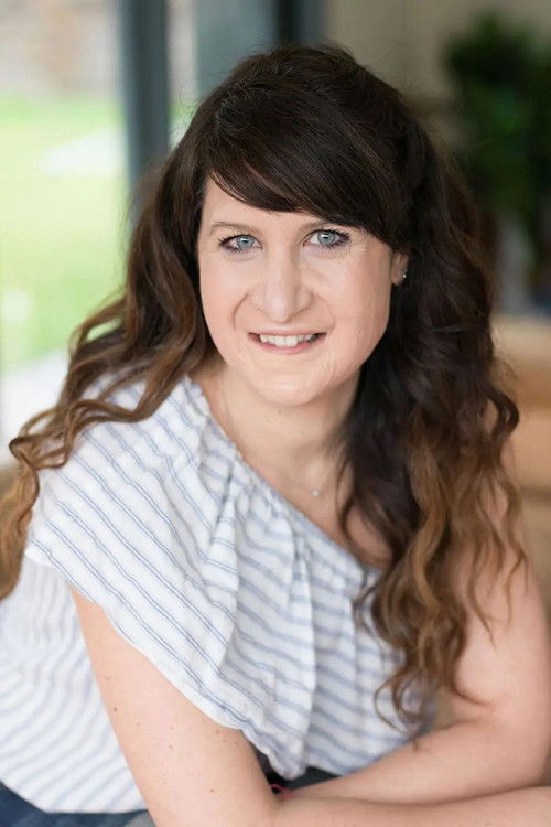 Nelly Rebibo as Nina (voix)