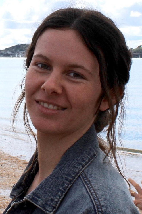 Micah Hitchings as Ziah