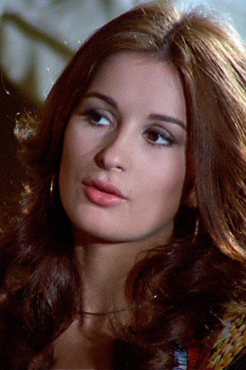 Betsabé Ruiz as Bride-to-Be