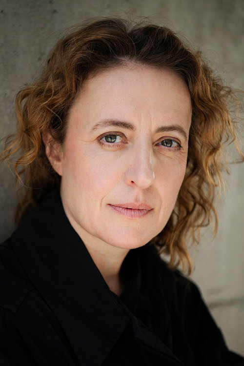 Maren Eggert as Martina