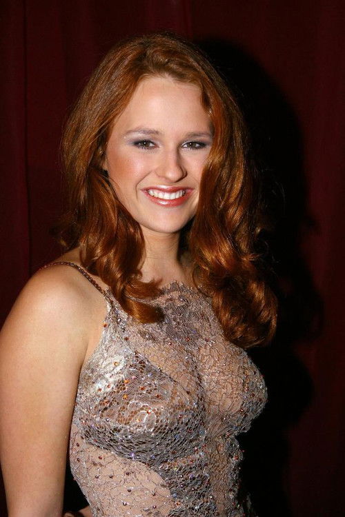 Kaja Paschalska as Aleksandra Lubicz