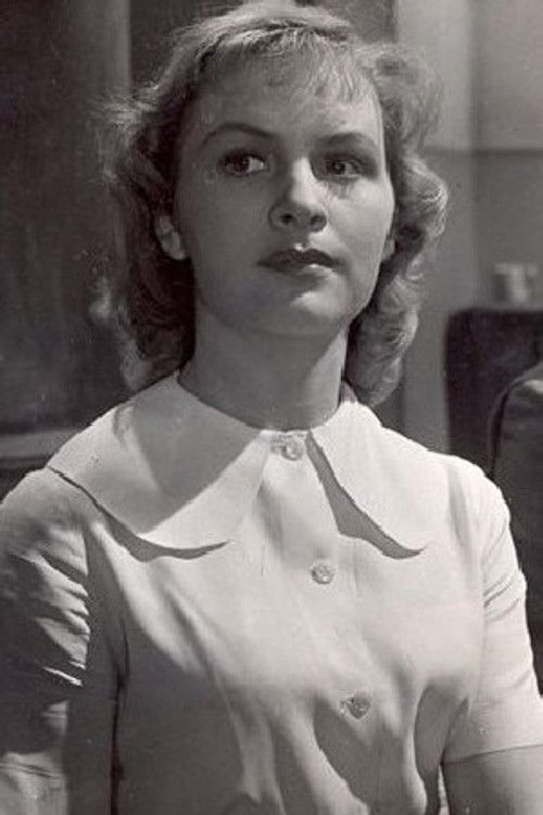 Velga Vīlipa as Daiga