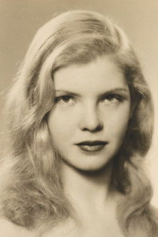 Bambi Linn as Dancer