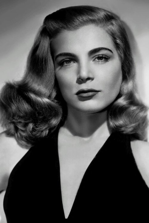 Lizabeth Scott as Joan