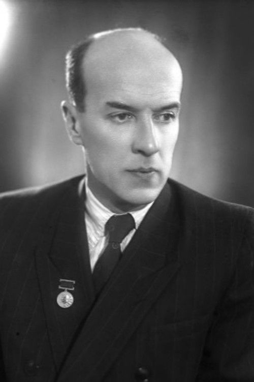 Vladimir Chestnokov as Dmitriy Mendeleyev