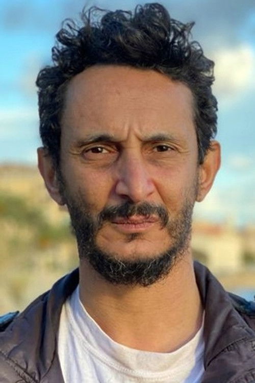 Badr Iffach as Clément