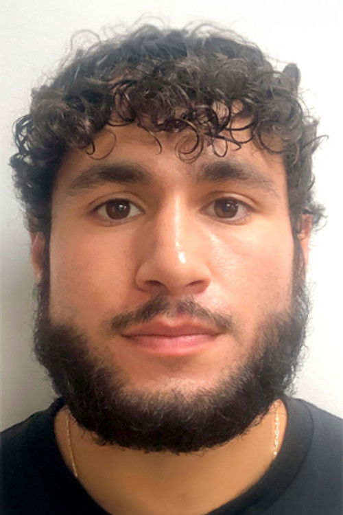 Roberto Meza as Self