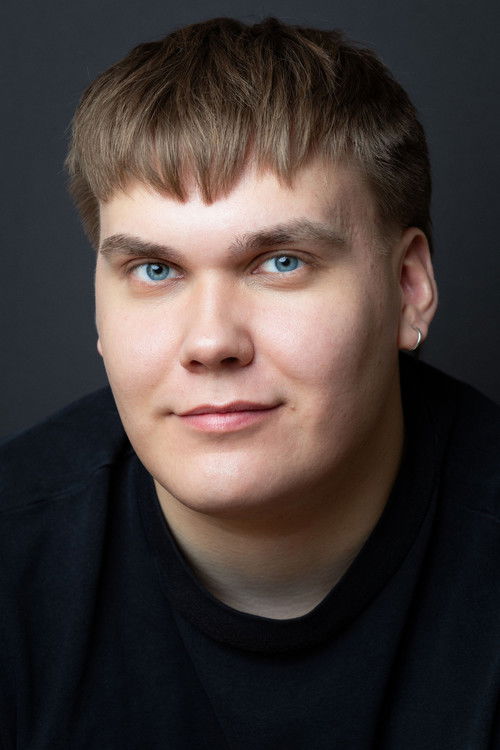 Kasperi Kola as Heikki