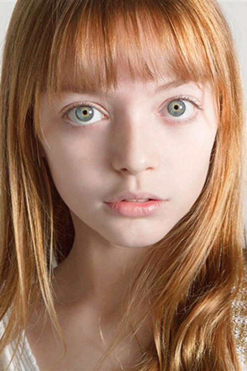 Cecilia Milano as Niña Genio