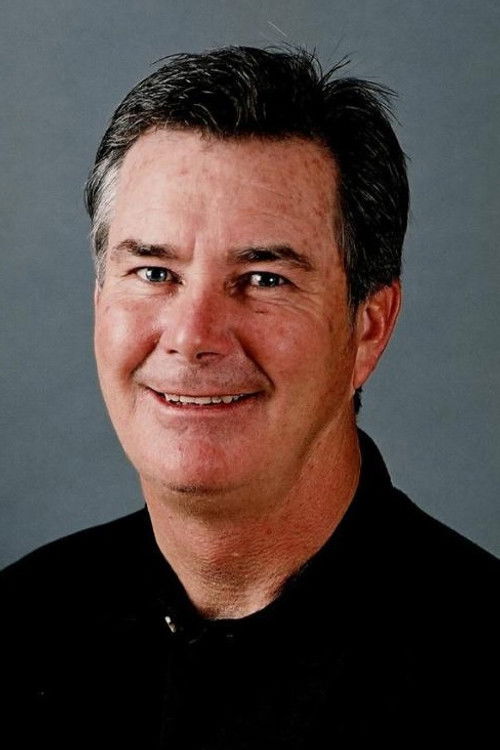 Andy Gill as FBI Roy