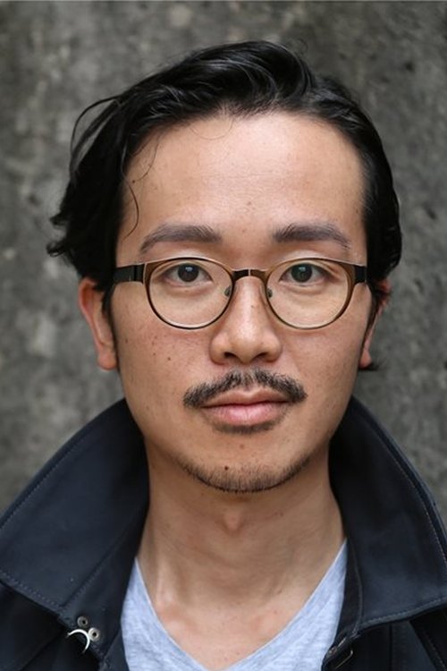 Quentin Yung as Pharmacist