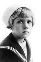 Georgie Stone as Benny