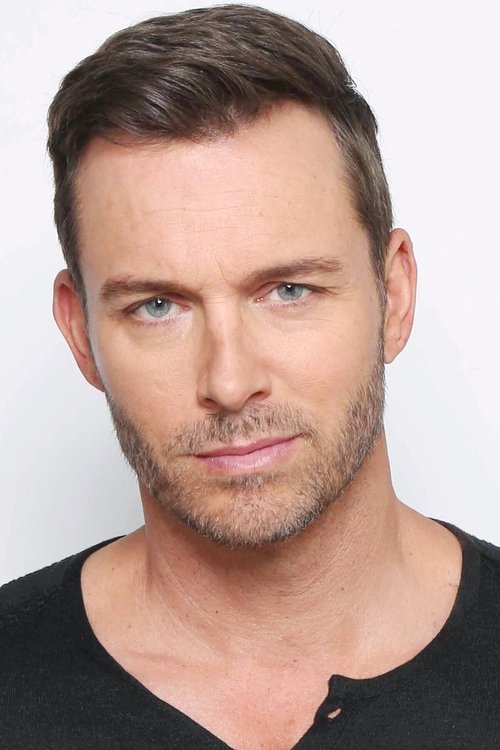Eric Martsolf as Brady Black