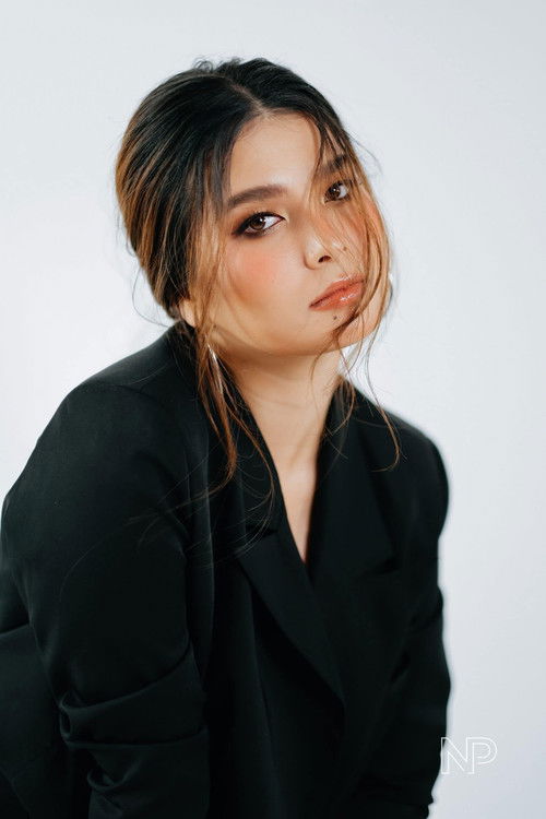 Anji Salvacion as Candice Gonzales