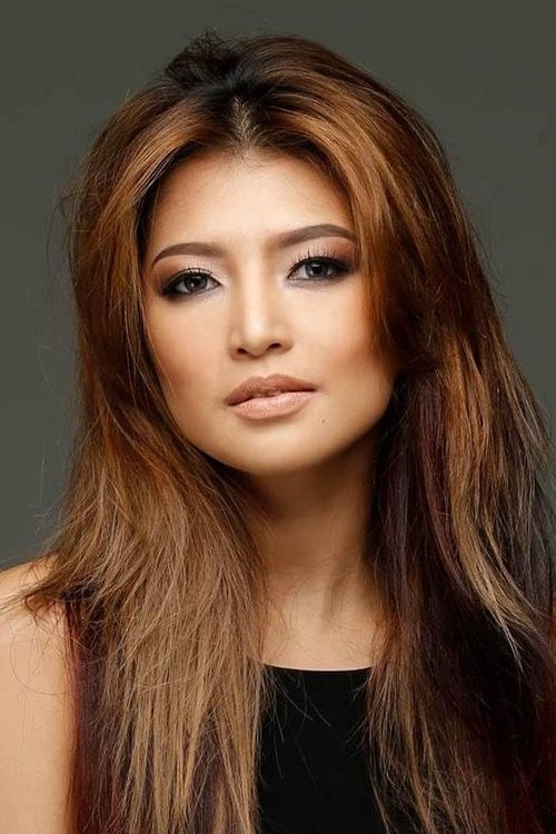 Jennifer Lee as Tess