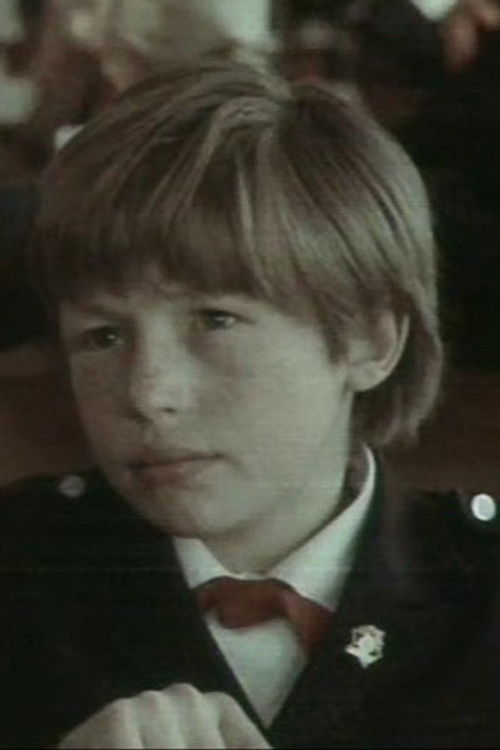 Dmitri Zavidov as Kovalyov