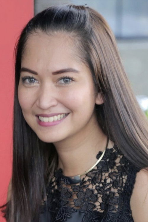 Anneke Jodi as Uni Mahyar